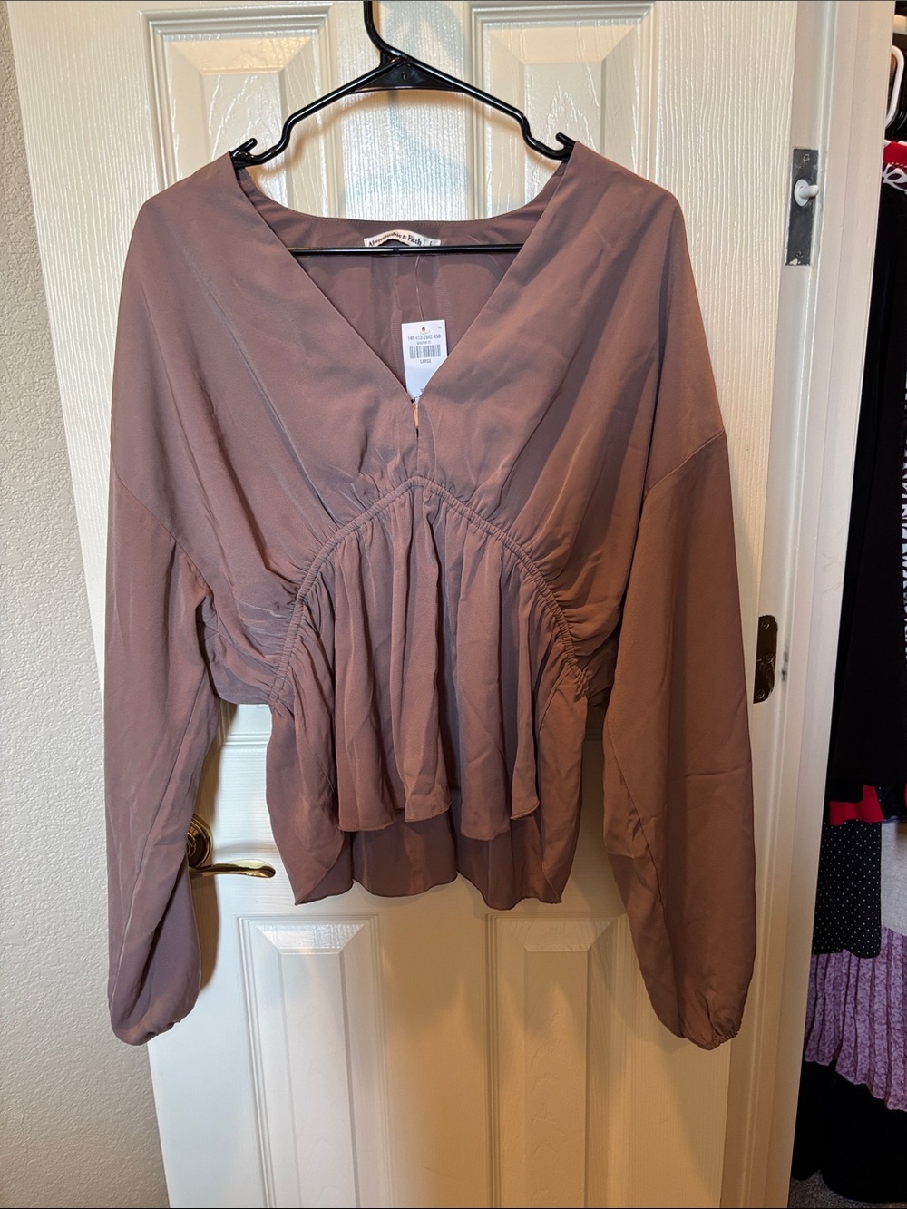 NWT Abercrombie & Fitch Long Sleeve Cinched Peplum Blouse Mauve Large L